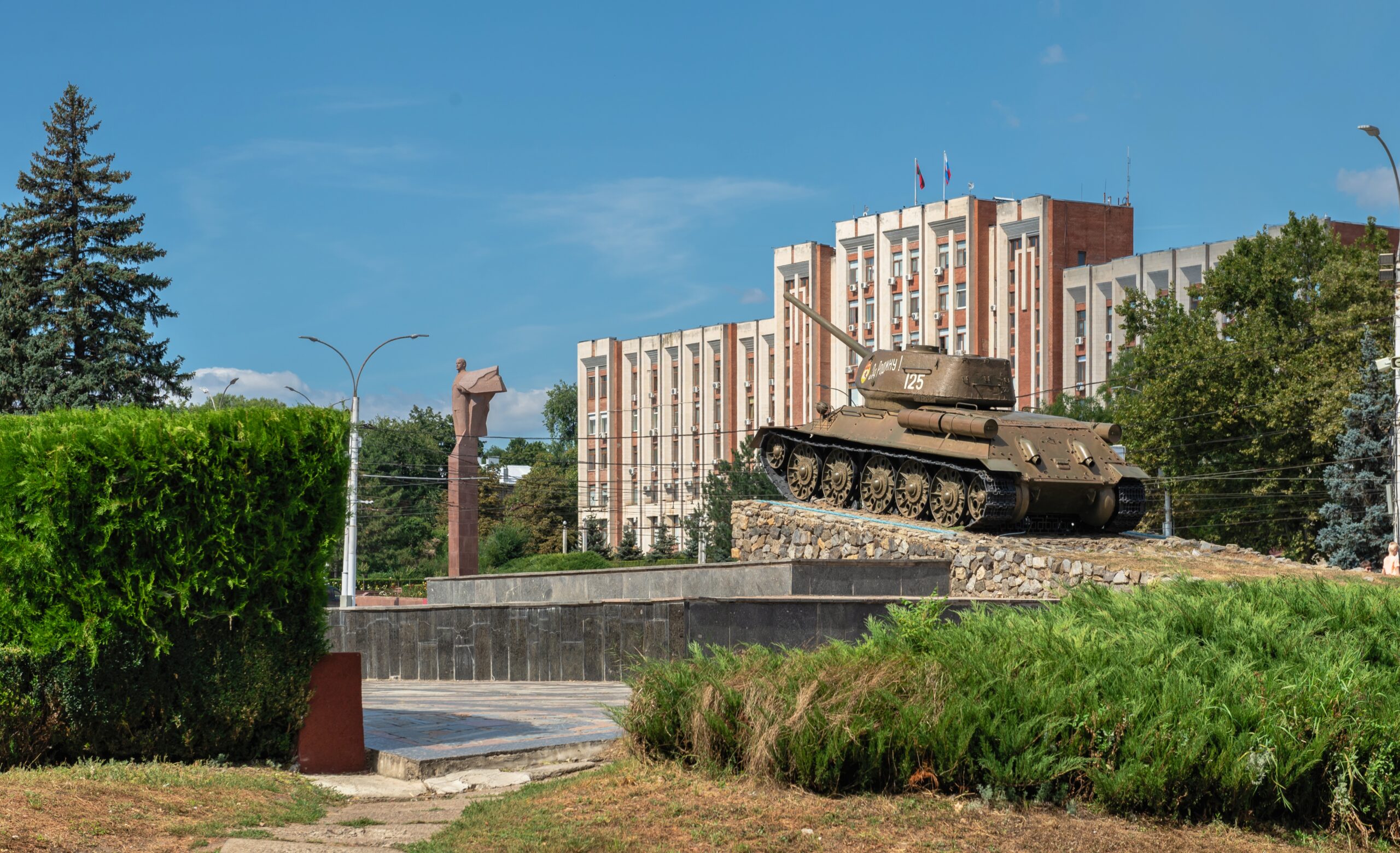 Supreme Council in Tiraspol, Transnistria - guidemoldova